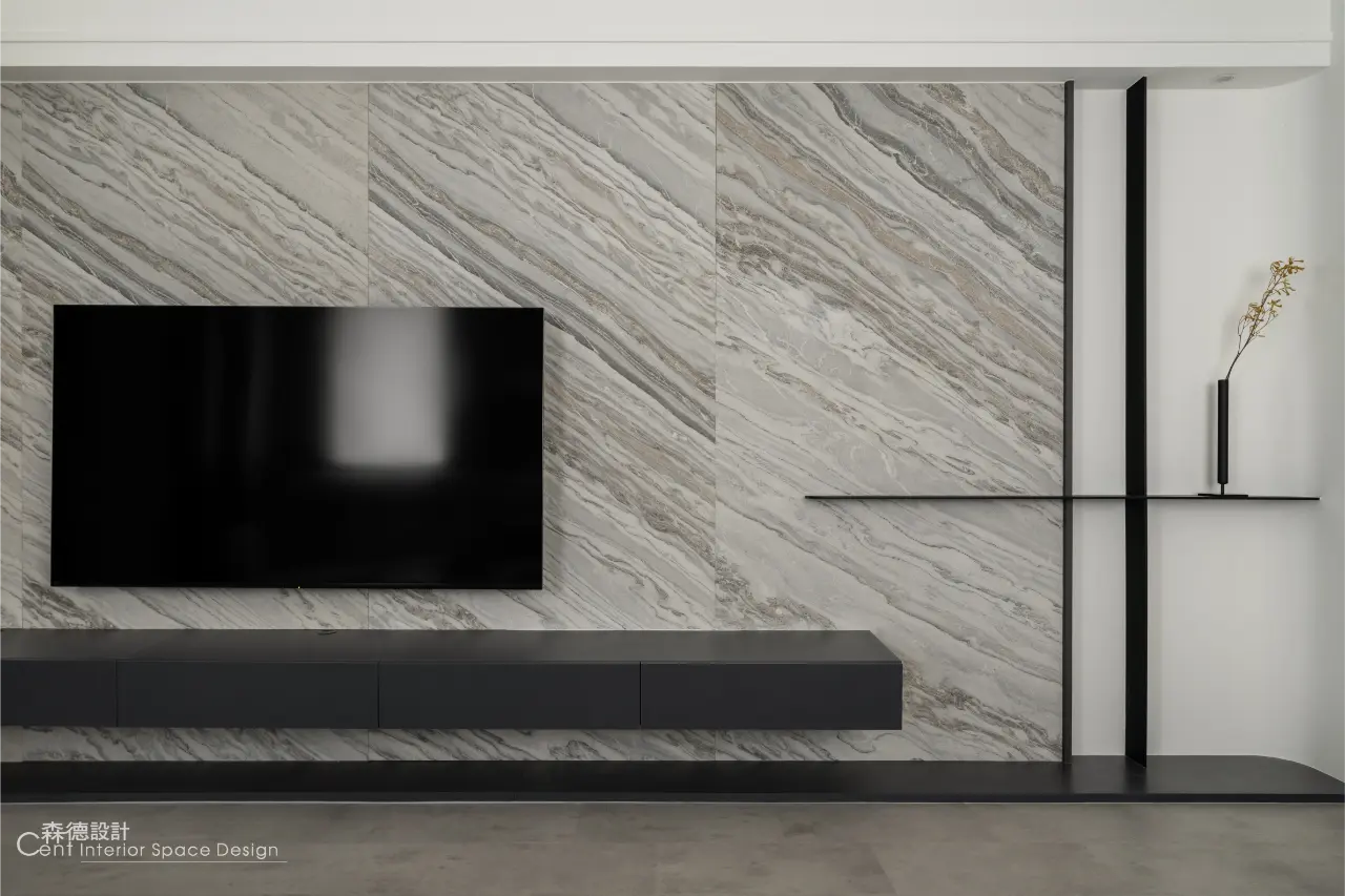 老屋翻新x現代灰階親子宅《灰歸》